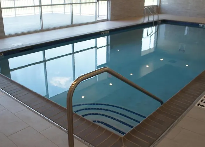 La Quinta & By Wyndham Hotel 3*