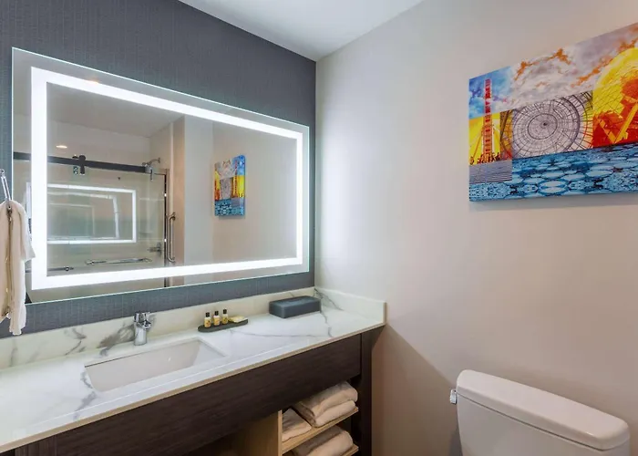 La Quinta & By Wyndham 3*