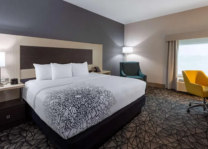 Hotel La Quinta & By Wyndham