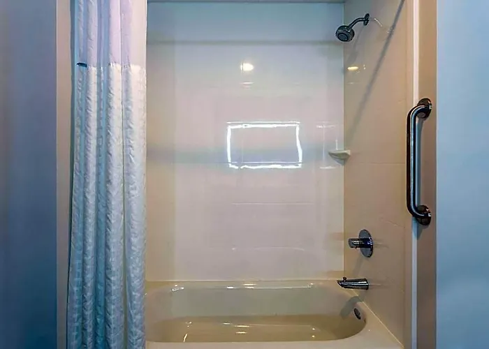 La Quinta & By Wyndham 3*